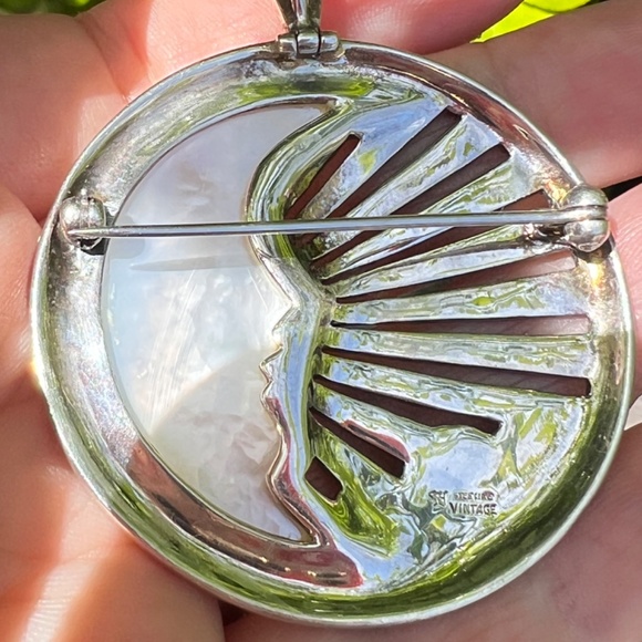 VINTAGE MOTHER OF PEARL MARCASITE MOON CRESCENT PENDANT PIN BROOCH 925 STERLING